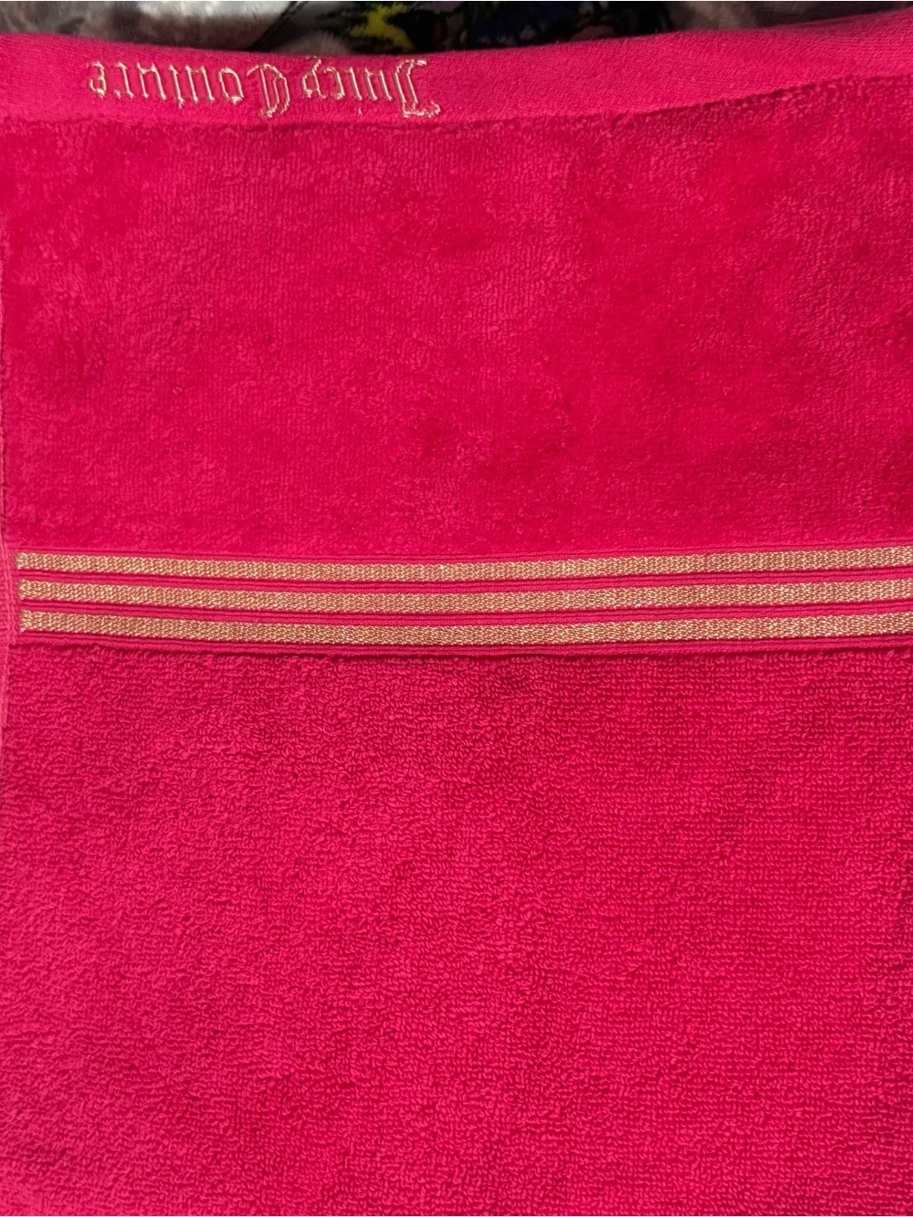 Juicy Couture Hot Pink Bath Towels & Hand Towels – New with Tags